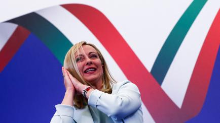 Giorgia Meloni celebra la victoria de Hermanos de Italia en las elecciones de Italia.