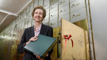 Margarita Salas, molecular biologist, collect the legacy she deposited ten years ago in the Caja de las Letras of the Cervantes Institute in Madrid,  Spain on February 5, 2018. (Photo by Oscar Gonzalez/NurPhoto via Getty Images)