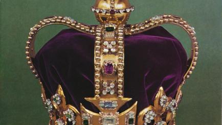 Corona de San Eduardo con la que el rey Carlos III será proclamado oficialmente rey.