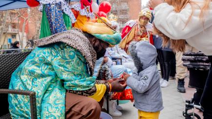 La Fundación Madrina reparte juguetes
