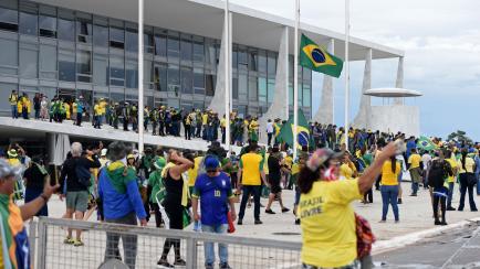 Imágenes del asalto a las sedes del Parlamento, la Presidencia y la Corte Suprema de Brasil