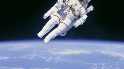 Astronaut Bruce Mccandless Ii In Space, Astronaut Bruce Mccandless Floating In Space On The First Untethered Spacewalk, Feb, 7, 1984. (Photo By Encyclopaedia Britannica/UIG Via Getty Images)