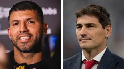 El Kun Agüero e Iker Casillas.