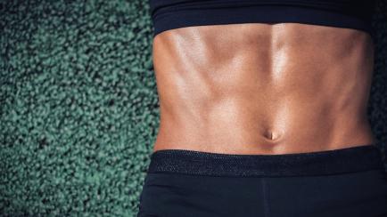 Definir los abdominales es sencillo con estos ejercicios
