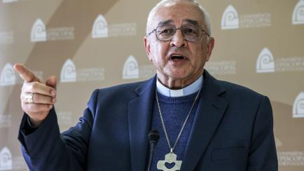 José Ornelas, presidente de la Conferencia Episcopal de Portugal, ayer en Lisboa, durante la presentación del informe.