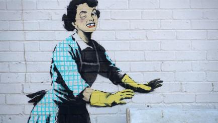 Detalle del nuevo mural de Banksy ubicado en una localidad de Reino Unido