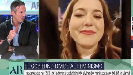 Joaquín Prat, comentando el vídeo de Ángela Rodríguez.