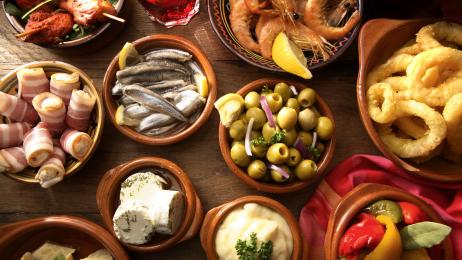 Un experto revela el aperitivo baratísimo y común en cocinas españolas que catapulta a vivir hasta los 100 años