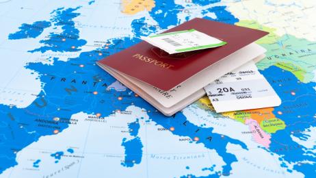 España empieza a cobrar 7 euros a los visitantes de estos países