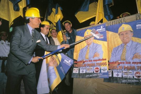 José María Ruiz Mateos durante la campaña electoral para las elecciones europeas de 1998