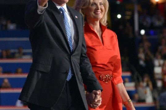 Mitt y Ann Romney