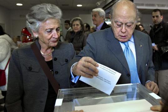 Jordi Puyol votando.