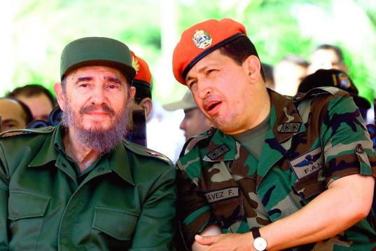 En 2001, con Fidel Castro en Caracas