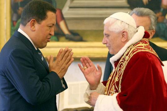 En 2006, en una visita en el Vaticano al Papa Benedicto XVI