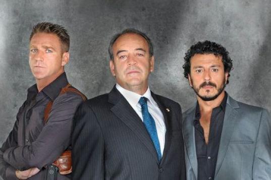 Esta serie policiaca, protagonizada por Tito Valverde, se emitió de 2005 a 2008. Sus 211 capítulos congregaron de media a cuatro millones de espectadores, un 24,2% de cuota de pantalla.