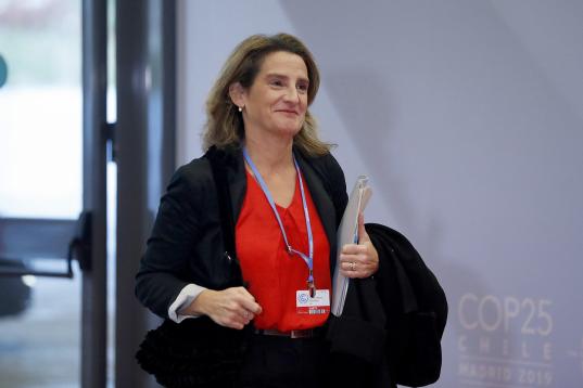 La ministra española para la Transición Ecológica en funciones, Teresa Ribera, a su llegada a la ceremonia de apertura 