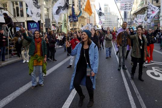 Activists from Extinction Rebellion attend a climate change protest on Gran Via street as COP25 climate summit is held in Madrid, Spain, December 7, 2019. REUTERS/Juan Medina