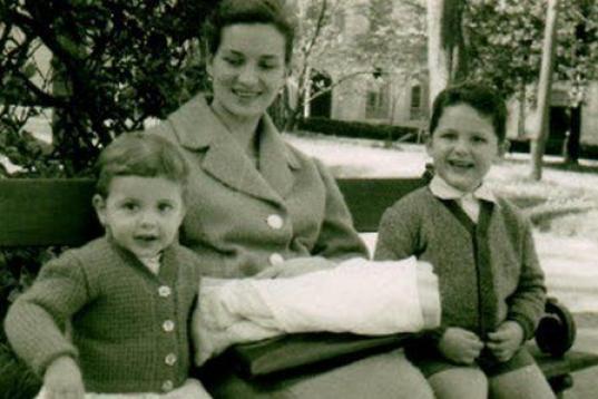 Rajoy con su madre y su hermana Mercedes