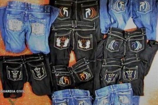 La Guardia Civil intervino en El Prat 4,5 kilos de cocaína oculta en costuras de pantalones