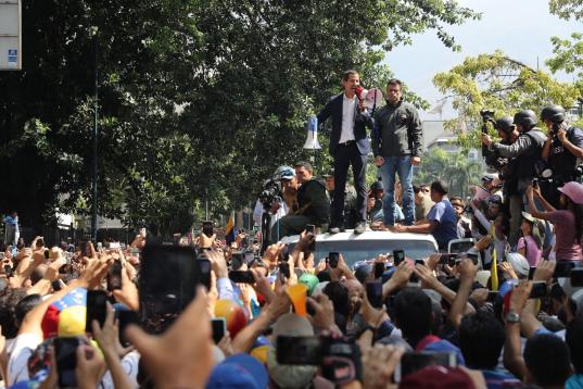 Juan Guaidó y Leopoldo López, en la plaza Altamira