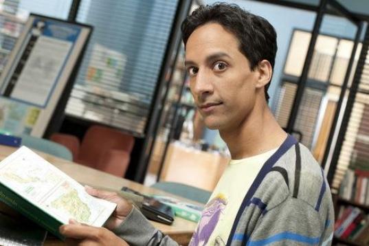 El personaje Abed está inspirado en el actor Abed Gheith, que es amigo del productor Dan Harmon. Gheith incluso se presentó al casting para interpretar a su propio personaje, pero al final eligieron a Danny Pudi.

