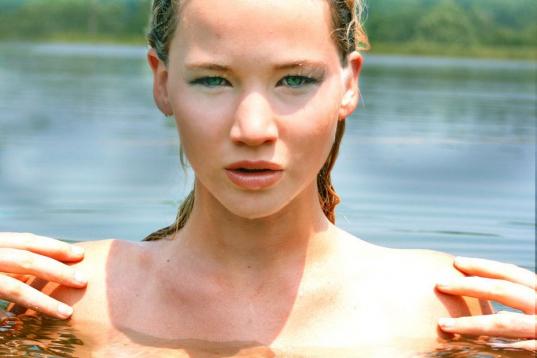 El book de Jennifer Lawrence cuando todavía no era la famosa actriz que es hoy guarda imágenes inéditas de sus posados, captadas por  Chris Kaufman / Coleman-Rayner.
