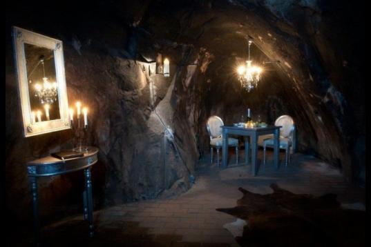 Este hotel tiene sólo una habitación —The Mine Suite— situada en lo que solía ser una mina de plata.  