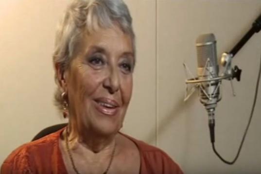 La actriz de doblaje que puso voz a Whoppi Goldberg en 51 películas y a Pipi Calzaslargas, entre otros muchos personajes, falleció a los 84 años. 