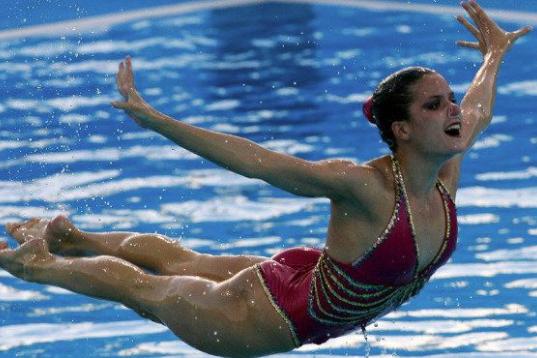 Tina Fuentes, una de las piezas imprescindibles del equipo español de natación sincronizada entre 2002 y 2007, murió a los 34 años. La deportista sufría cáncer. Logró conquistar junto al resto del...