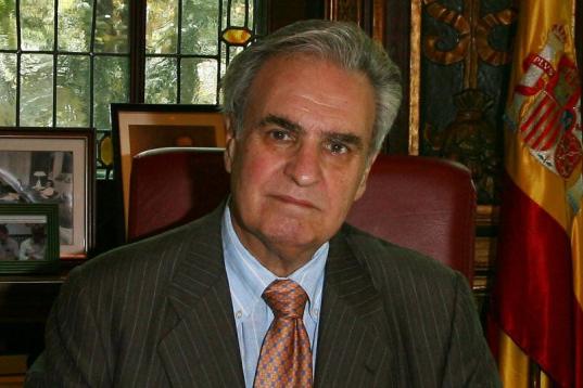 El exministro y ex Defensor del Pueblo, Enrique Múgica tenía 88 años. Perdió la vida el 11 de abril