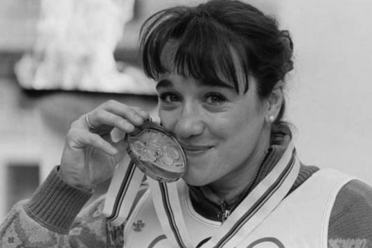 Blanca fue la primera mujer española en conseguir una medalla olímpica en Juegos de Invierno. Se hizo con una medalla de bronce en los Juegos Olímpicos de Invierno de Albertville (Francia).