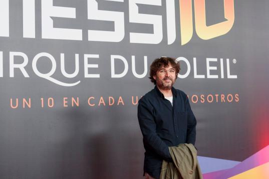 BARCELONA, SPAIN - OCTOBER 10: Jordi Evole poses on the red carpet during the premiere of  'Messi 10' by Cirque du Soleil  on October 10, 2019 in Barcelona, Spain. (Photo by Xavi Torrent/WireImage)