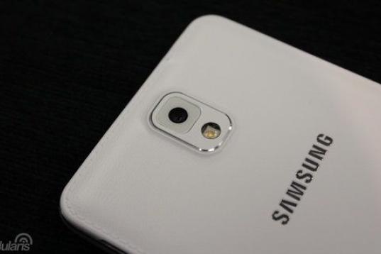 El siguiente Galaxy Note, uno de los terminales más exitosos de Samsung se presentará en la IFA de Berlín el próximo 3 de septiembre. Llegará con una pantalla de 5,7 pulgadas y una cámara de 16 megapíxeles.