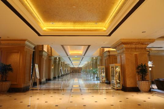 Así es el Emirates Palace, el lujoso hotel de Abu Dabi donde se aloja Juan Carlos I