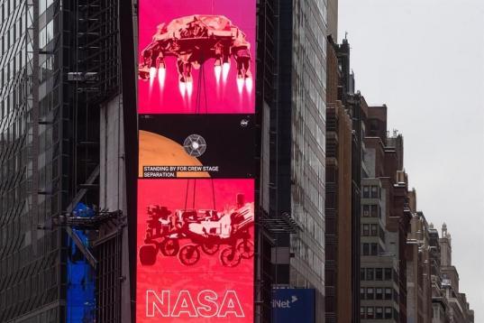 Directo del amartizaje en Times Square, en Nueva York.
