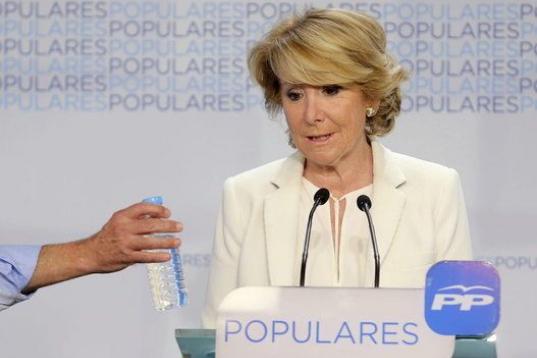 Esperanza Aguirre, candidata del PP a la alcaldía de Madrid, comparece para valorar los resultados electorales. 