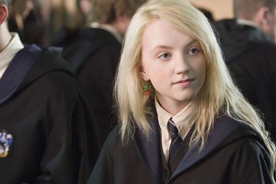 Sufrió anorexia a los 11 años. J.K. Rowling le ayudó a superarla y le cambió la vida.