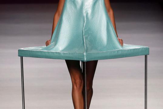 En la colección primavera/verano de 2013 presentada en agosto de 2012 en la Mercedes-Benz Fashion Week Madrid.
