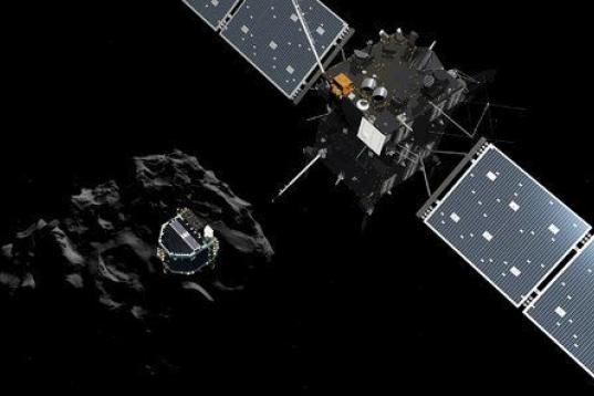 "Philae" emprende su viaje desde "Rosetta" a la superficie del cometa.