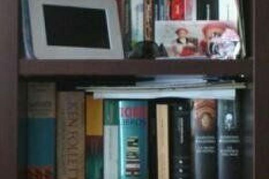 @salvabrg
@ElHuffPost #mibiblioteca o más bien parte de ella...hay libros hasta en el desván... pic.twitter.com/cMRiawFJIL