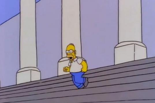 En la escena, a modo de broma, un ovni impacta contra la cúpula de la Casa Blanca, tras lo que Homer Simpson baja a toda velocidad para reunirse con el presidente.