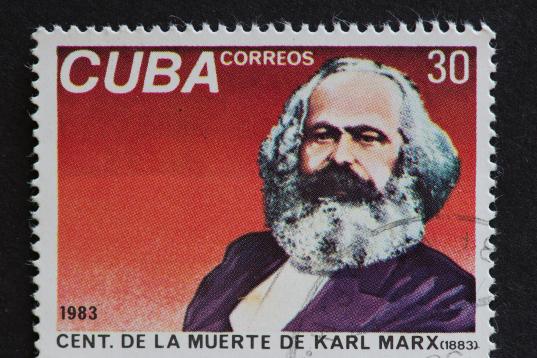 Sello conmemorativo del centenario de la muerte de Marx creado en Cuba, 1983.
