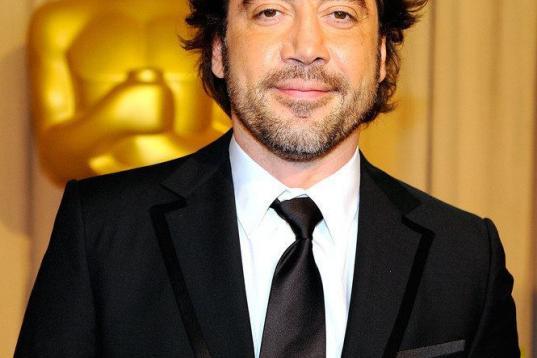 HOLLYWOOD - MARCH 07:  (EDITORS NOTE: NO ONLINE, NO INTERNET, EMBARGOED FROM INTERNET AND TELEVISION USAGE UNTIL THE CONCLUSION OF THE LIVE OSCARS TELECAST)  Actor Javier Bardem arrives backstage at the 82nd Annual Academy Awards held at Kodak T...