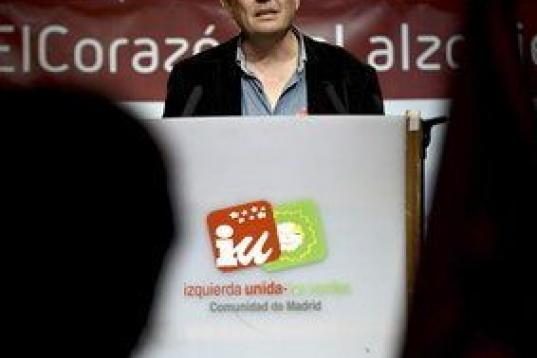 Luis García Montero, candidato de IU a la Comunidad de Madrid, en el mitin de inicio de campaña de la formación en la capital. 