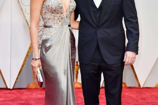 Luciana Barroso y Matt Damon
