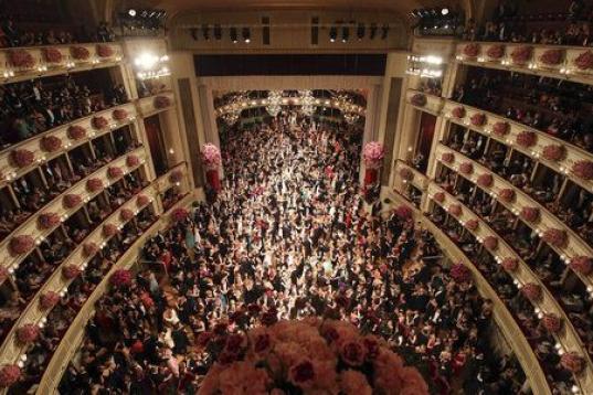 Baile de la Ópera de Viena celebrado en enero de 2014.