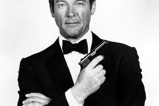 El actor británico Roger Moore, que interpretó al más famoso espía al servicio de Su Majestad, James Bond, falleció el martes 23 de mayo en Suiza.

Así lo explicaron sus hijos en un comunicado ...