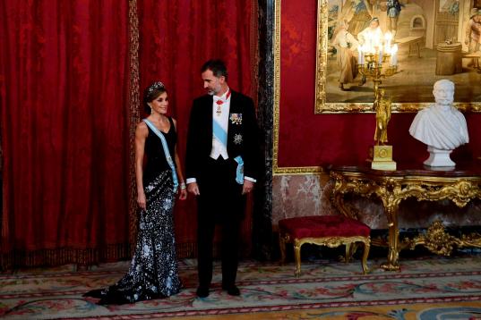 En la cena de gala en honor al presidente de Israel, Reuven Rivlin, y a su mujer, Nechama Rivlin, en el Palacio del Pardo de Madrid.