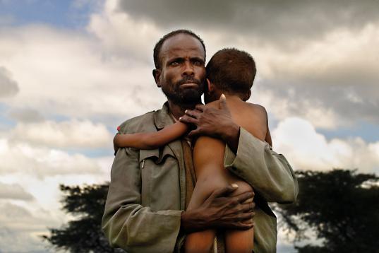 Abebaye y Basada Moti, retratados en su aldea de Oromía, Etiopía, en 2008.