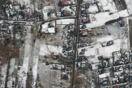 La situación en Ozera, captada por el satélite Maxar Technologies.